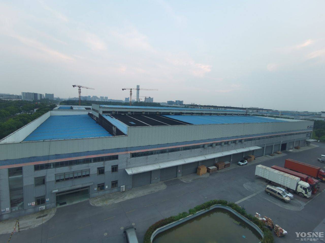 青浦工業區 4000平單層廠房出租 5-50噸行車 交通便利
